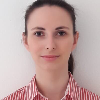 Colombe Griessmayer Colombe Griessmayer - Développeuse Full Stack à Saint-Quentin (Aisne)